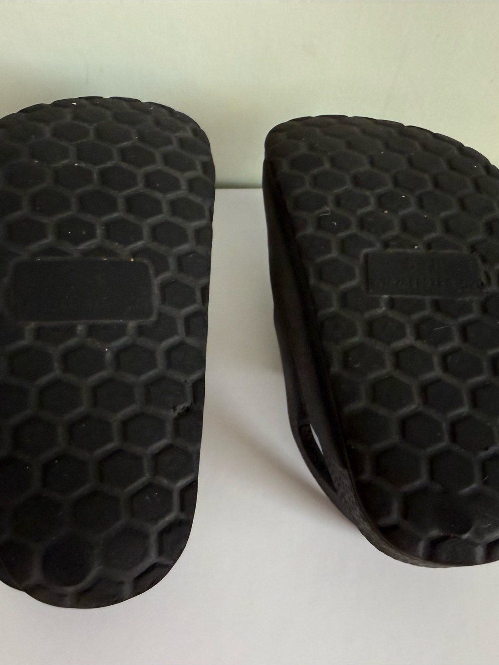 Toddler Black Double-Buckle Slide Sandals - Picture 5 of 7